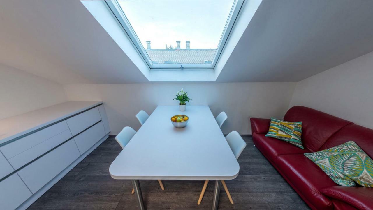 Skyview Studio Stp Daire Sankt Poelten Dış mekan fotoğraf